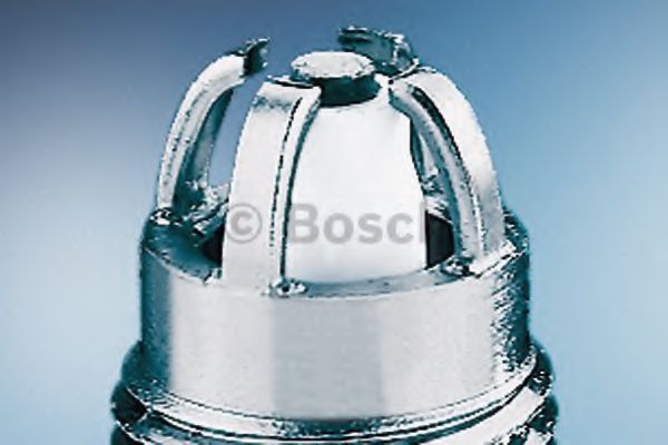Свічка запалювання FGR6HQE0 NICKEL (VAG) (вир-во Bosch) DENSO арт. 0242240590