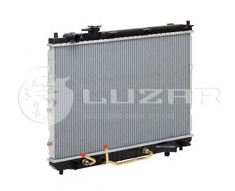Радиатор охлаждения Carens 1.8/2.0 (99-) АКПП (LRc 081FB) Luzar  арт. LRC081FB