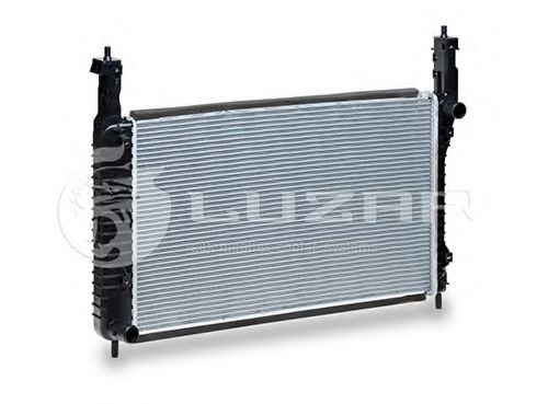 Радиатор охлаждения Captiva 2.0TD (06-) МКПП 673*408*26 (LRc 0545) Luzar  арт. LRC0545